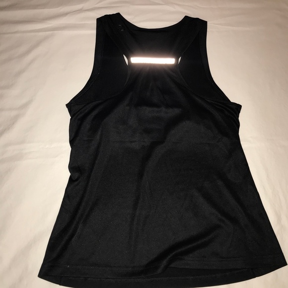 REEBOK Racerback Play Dry Tank - Picture 6 of 7